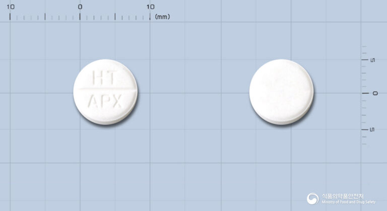목에 걸린 가래, 답답할 때? 암펙솔정(암브록솔염산염)의 효능과 올바른 복용법