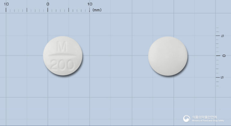 복통, 소화불량에 효과적인 신일트리메부틴말레산염정200밀리그램(수출명 : PERASTINE200mg) 효능과 복용법