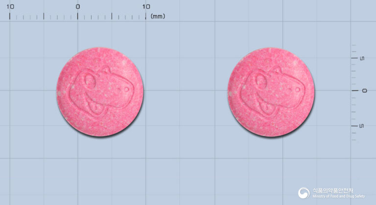 활력 충전! 티라노골드츄어블정으로 육체피로와 비타민 부족을 한 번에 해결하세요! 💊
